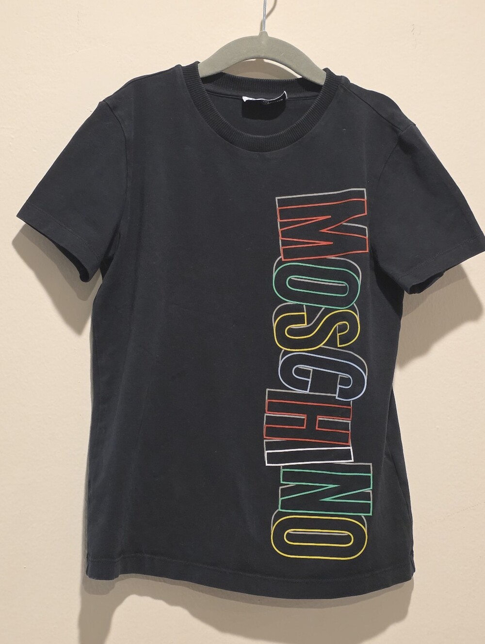MOSCHINO Logo Black T shirt Juniors Boys size 8 Graffiti